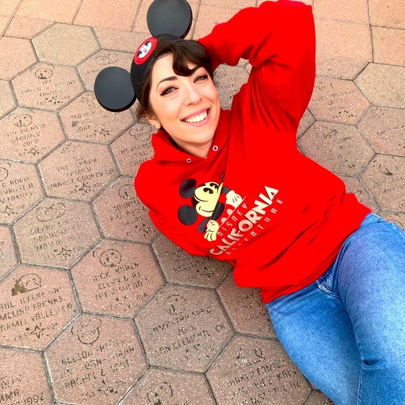 Meet your Posher, Sam - Picture 1 of 1